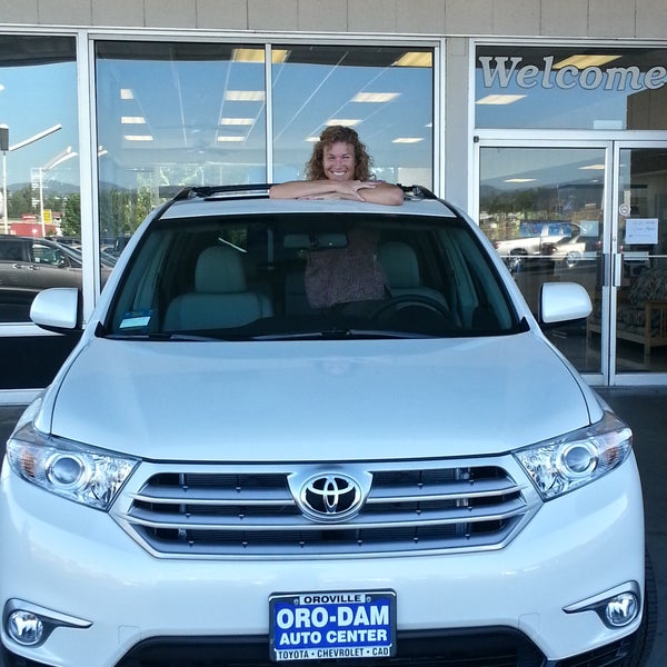 Oroville Toyota Auto Dealership in Oroville