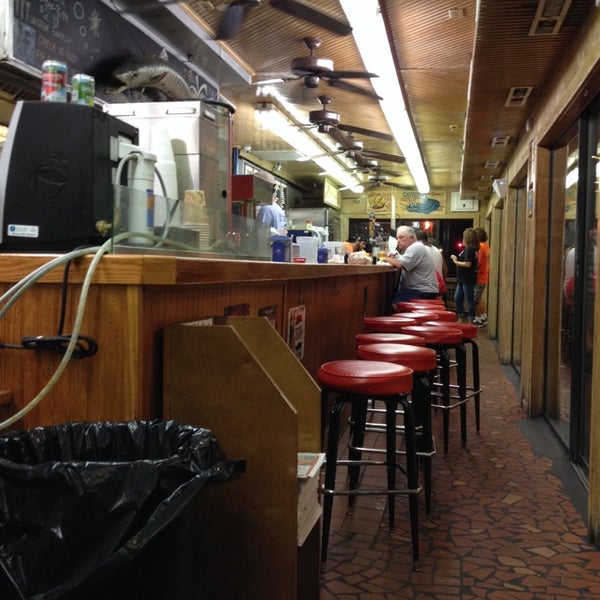 Peaches Corner 907 N Ocean Blvd