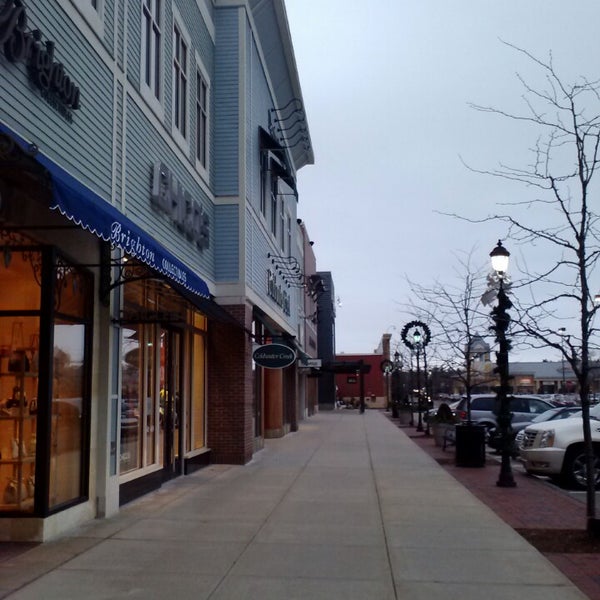 Derby Street Shoppes - Shopping Mall in Hingham