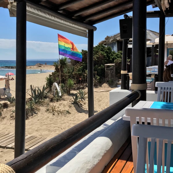 Where's Good? Holiday and vacation recommendations for Ibiza, Spain. What's good to see, when's good to go and how's best to get there.