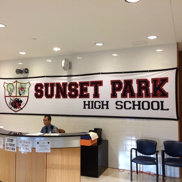Sunset Park High School High School in Greenwood Heights