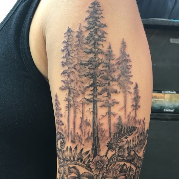 photos at blue dragon tattoo tattoo parlor in san francisco photos at blue dragon tattoo tattoo parlor in san francisco