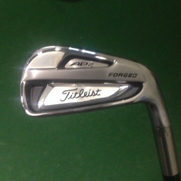 Summary of The Golf Warehouse Customer Service Calls Popular Brands