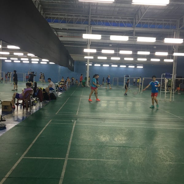 Kepong Badminton Court Price - PVC Rubber Padded Badminton Court