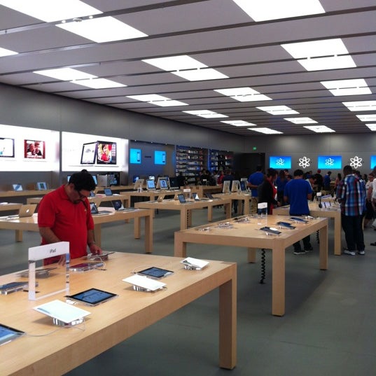 Apple Pasadena Old Pasadena 54 West Colorado Boulevard