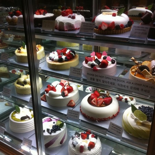 Paris Baguette Koreatown 6 W 32nd St