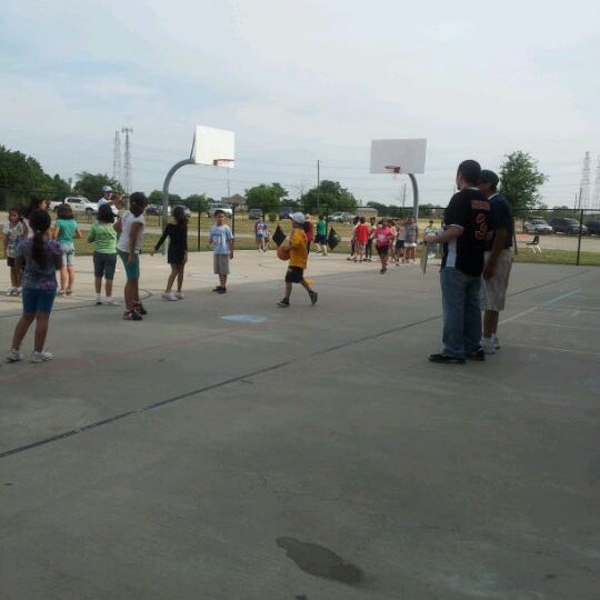 Jerry Junkins Elementary School Elementary School