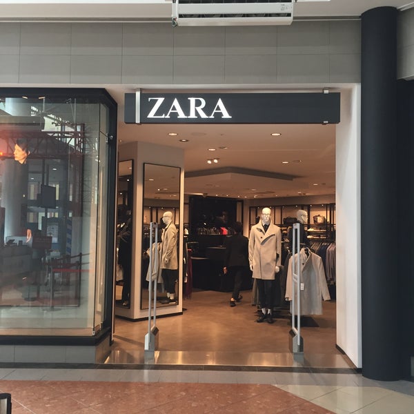 Zara 西宮市 Da Giyim Magazasi