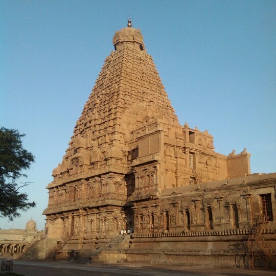 Brihadeeswarar Temple - 12 tips from 355 visitors