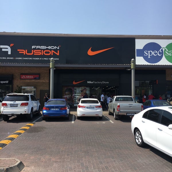 nike outlet woodmead
