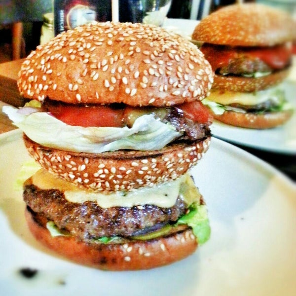 Tom's Burger Staré Město Valentinská 9