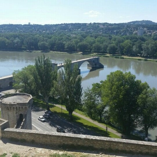 Where's Good? Holiday and vacation recommendations for Avignon, France. What's good to see, when's good to go and how's best to get there.