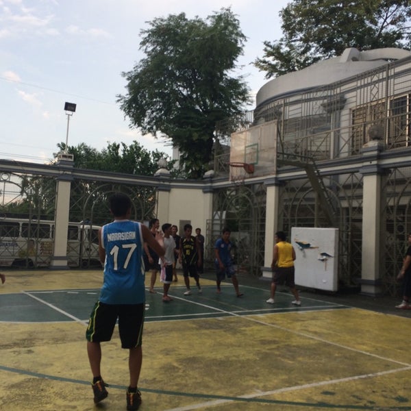Saint Ignatius Basketball Court Basketball Court in Quezon City