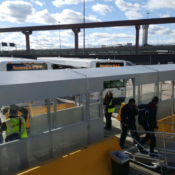 United Transfer Shuttle Bus Newark Airport and Port Newark Terminal C1