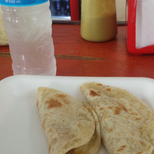 Tacos El Pariente Restaurante mexicano