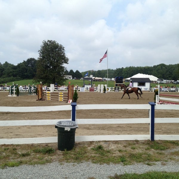 Ludwigs Corner Horse Show Stables