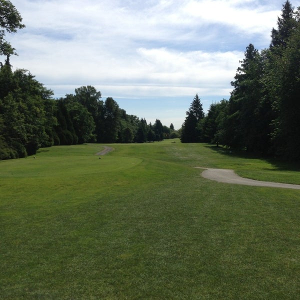 University Golf Club 13 tips from 655 visitors