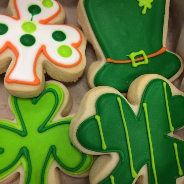 Frost Bake Shoppe Indian Springs Woodlands Parkway