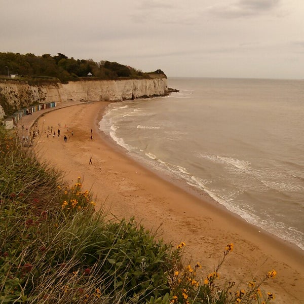 Stone Bay Beach in Broadstairs