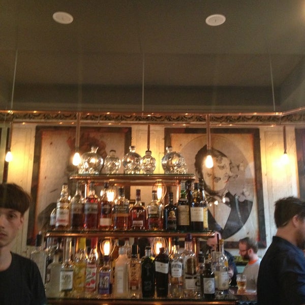 Well & Bucket Tower Hamlets Shoreditch, Greater London