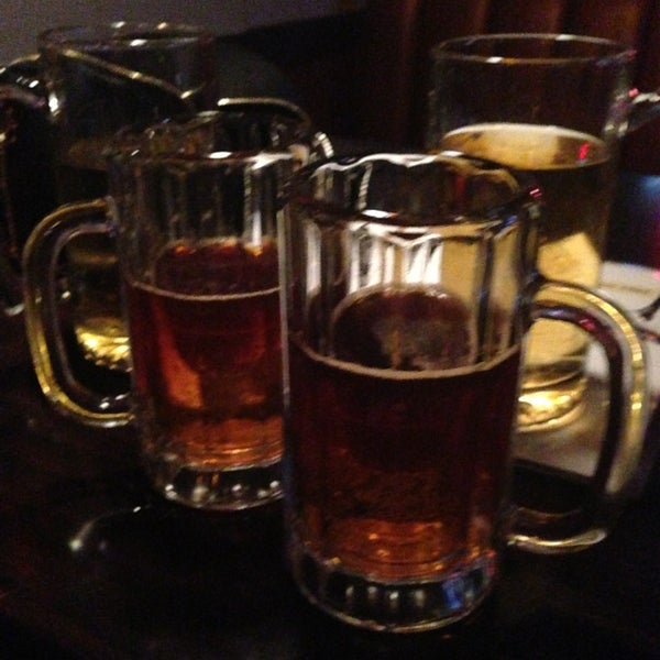 A List Of Great Bars to Hang Out In
