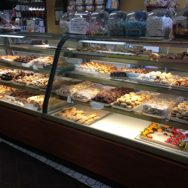 La Fiorentina Pastry Shop - South End - 883 Main St