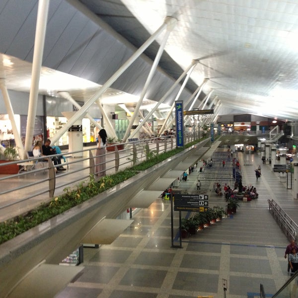Aeroporto Internacional de Belém (BEL) Belém, PA Aeroporto Internacional de Belém (BEL) Belém, PA