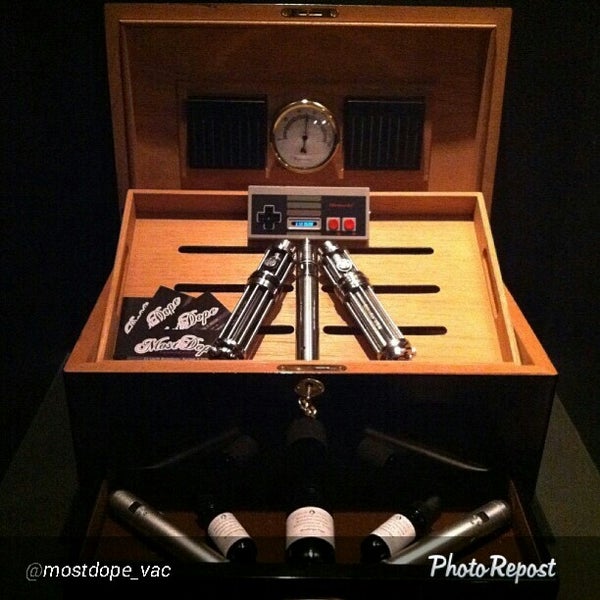 portland vape shop Downtown Aurora Auto  Vape  MostDope tips  0 Couture