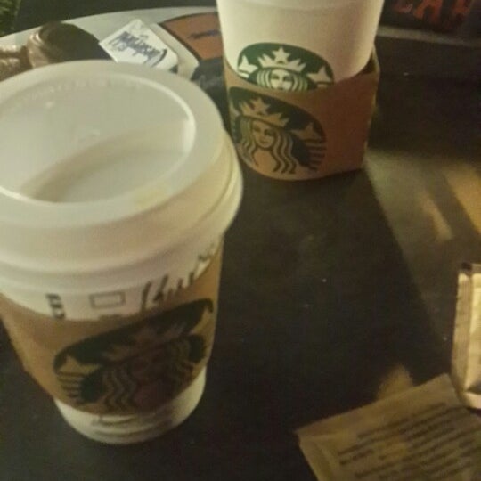 Starbucks Bostanlı 367 tavsiye