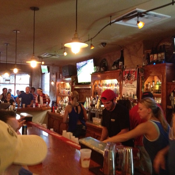 4th Street Bar & Grill University District Columbus, OH