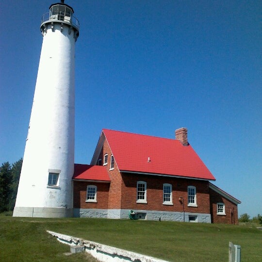 tawas point lighthouse keeper