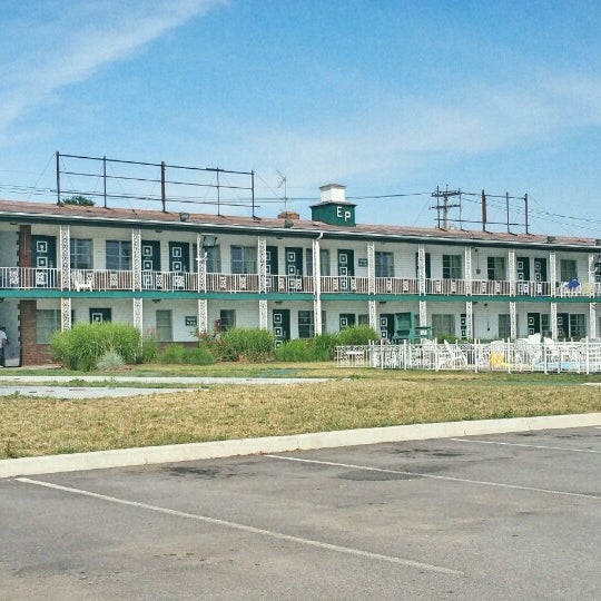El Patio Motel Now Closed Erie Pa