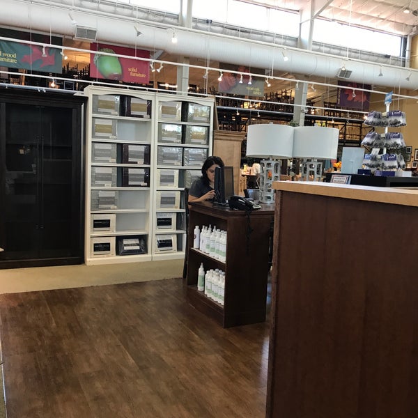 Fotos En Furniture Row Yuma Az Foto Tomada En Furniture Row Por Laura C El 8 27 2018
