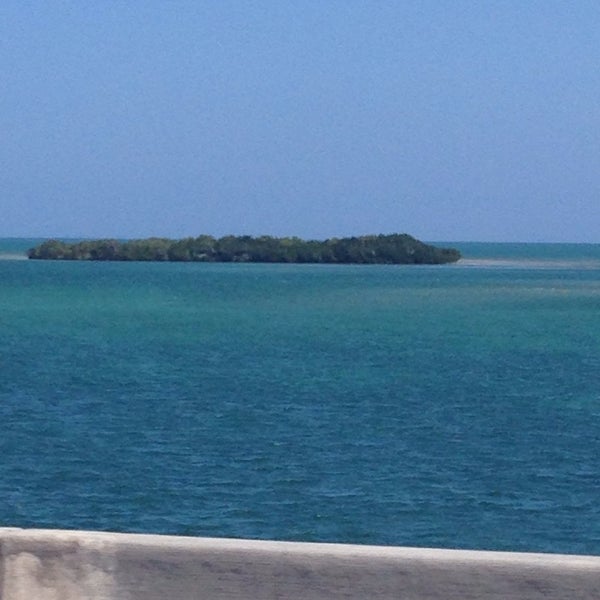 Downtown Key Largo Downtown Key Largo 4 tips