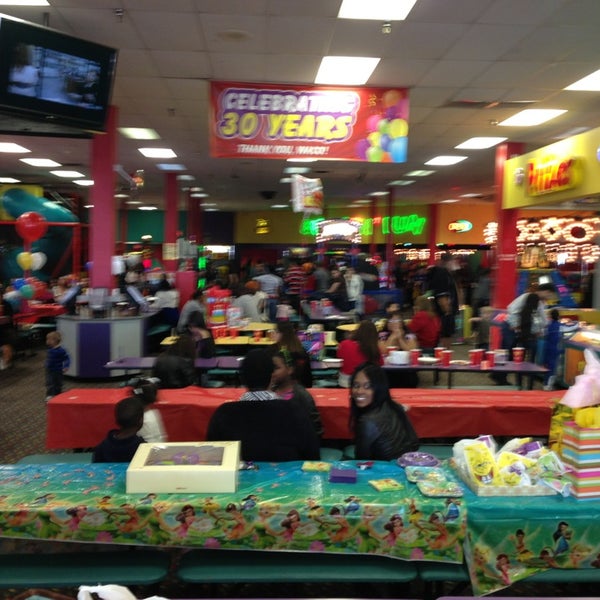 Peter Piper Pizza Brookview 3 tips