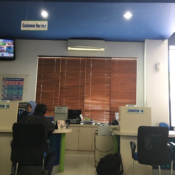 Kantor Pusat Bank Sulselbar - Kantor di Makassar