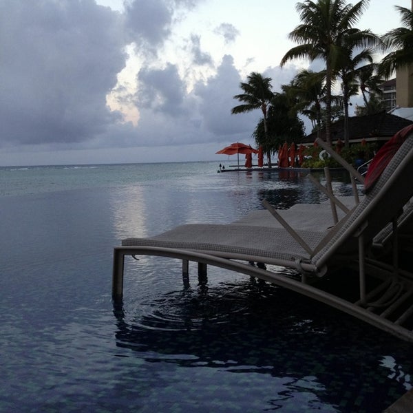 Sheraton Waikiki Infinity Pool Waikiki 17 tips from 1587 visitors