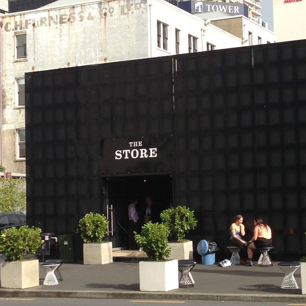 Where's Good? Holiday and vacation recommendations for Auckland, Neuseeland. What's good to see, when's good to go and how's best to get there.