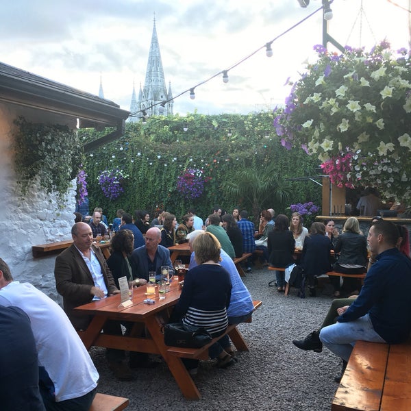 Where's Good? Holiday and vacation recommendations for Cork, Ireland. What's good to see, when's good to go and how's best to get there.