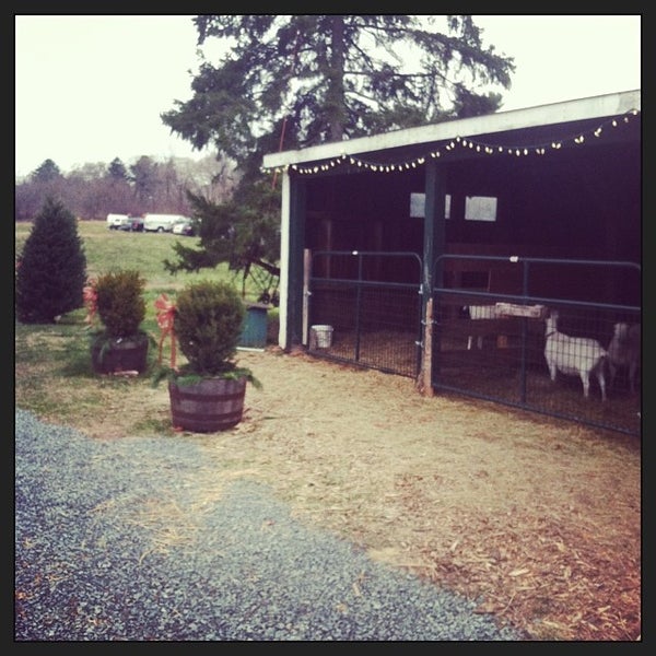 Cherry Grove Farm Farm in Lawrenceville