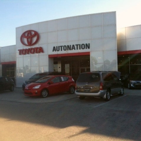 AutoNation Toyota Winter Park - Auto Dealership