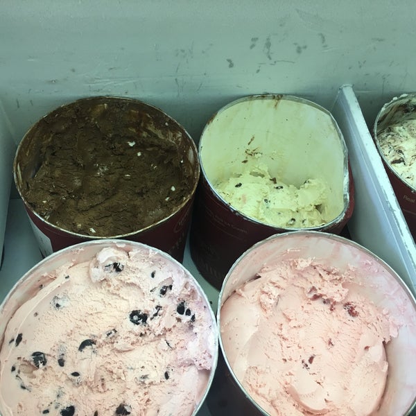 Ice Cream Junction & Oriental Food Mart 10 tips from 212 visitors