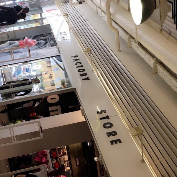 boutique nike ile saint denis boutique nike ile saint denis