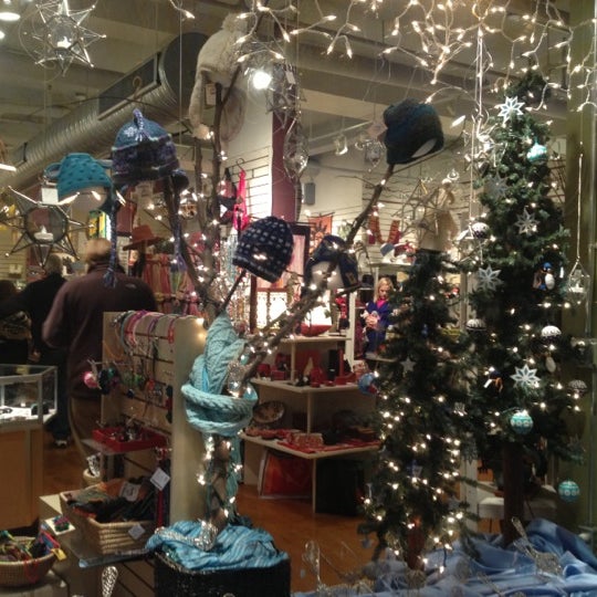 Global Gifts Gift Shop in Indianapolis