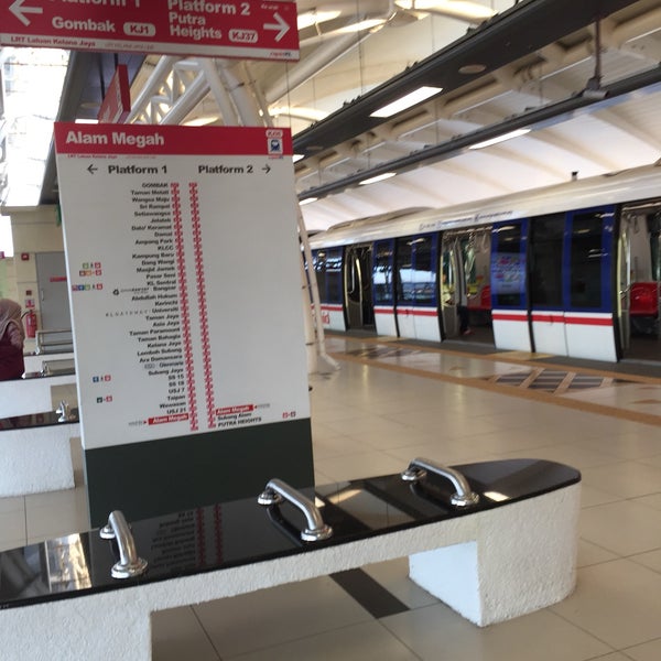 RapidKL Alam Megah (KJ35) LRT Station - Jalan Beranang 5 