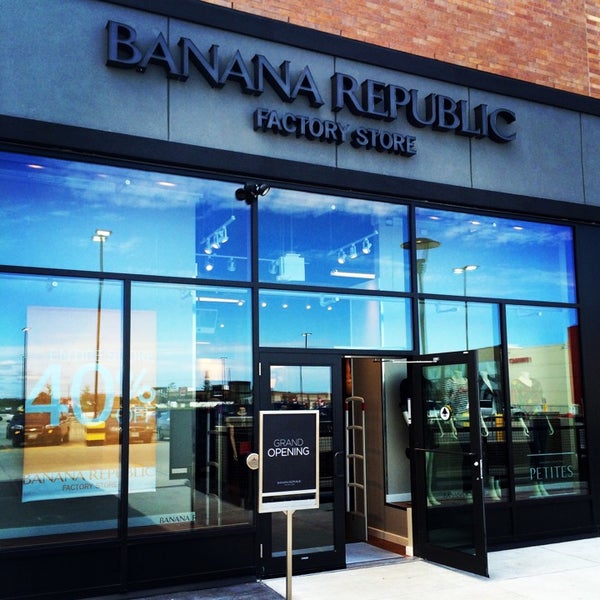 Banana Republic Factory Store 2 tips