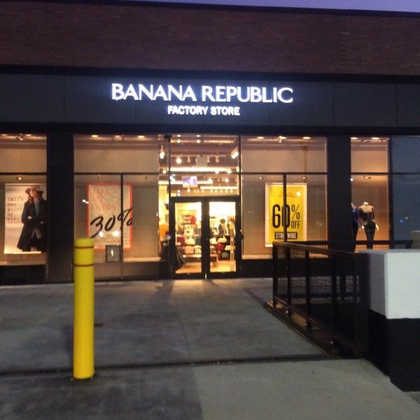 List 97+ Pictures banana republic factory store queens, new york photos Sharp