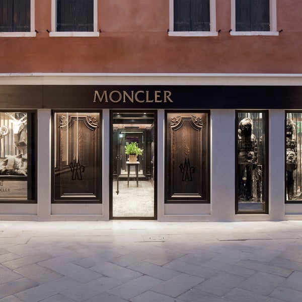 moncler venezia moncler venezia