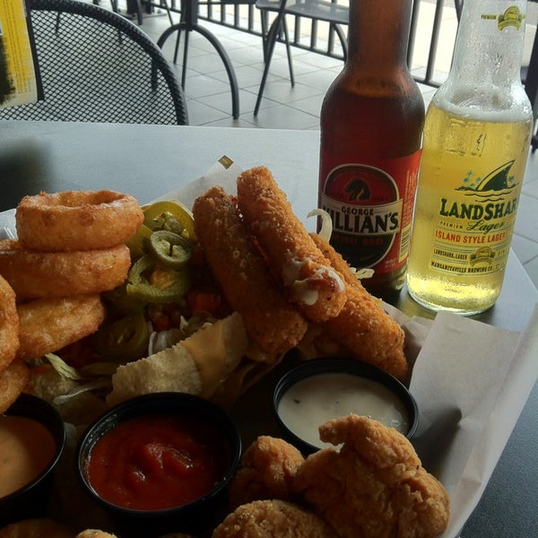 Buffalo Wild Wings 50 tips from 1862 visitors