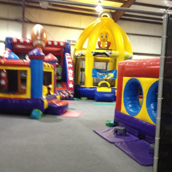 BooKoo Bounce - Playground